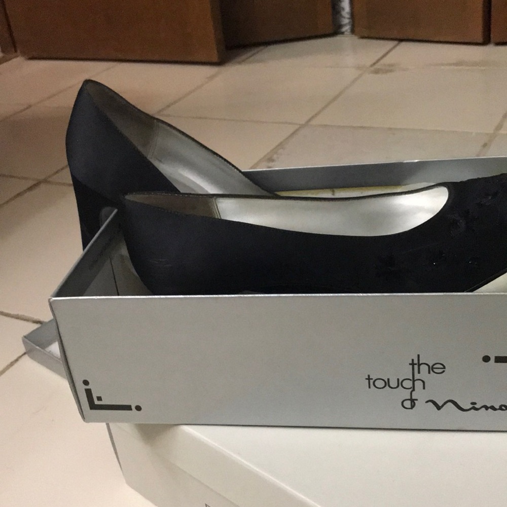 Black shoes